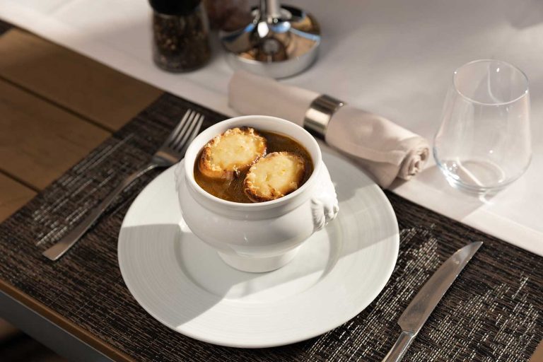 Onion Soup / Supă de ceapă