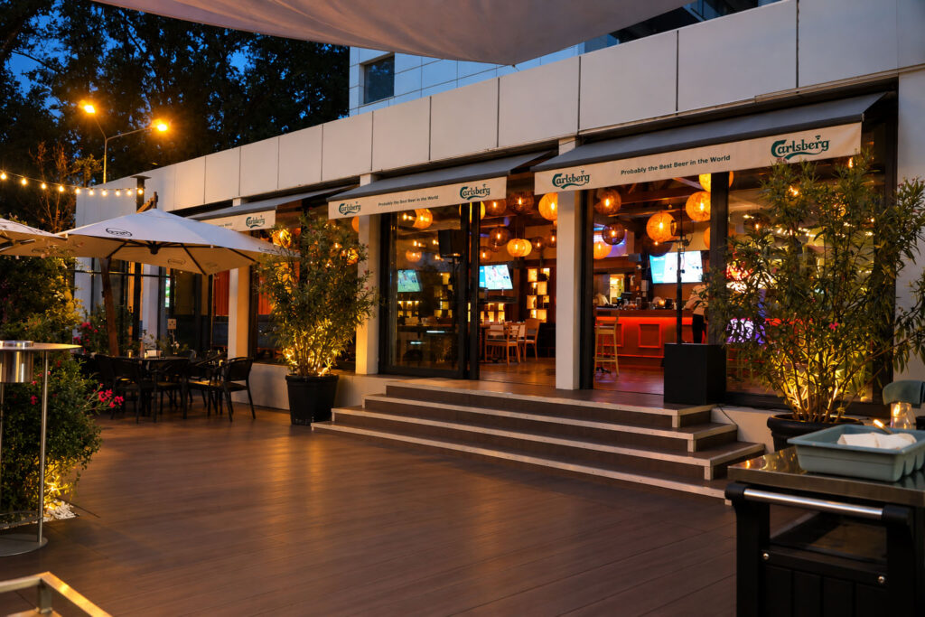 Restaurant Studio 80 – grădina de vară și terasa
